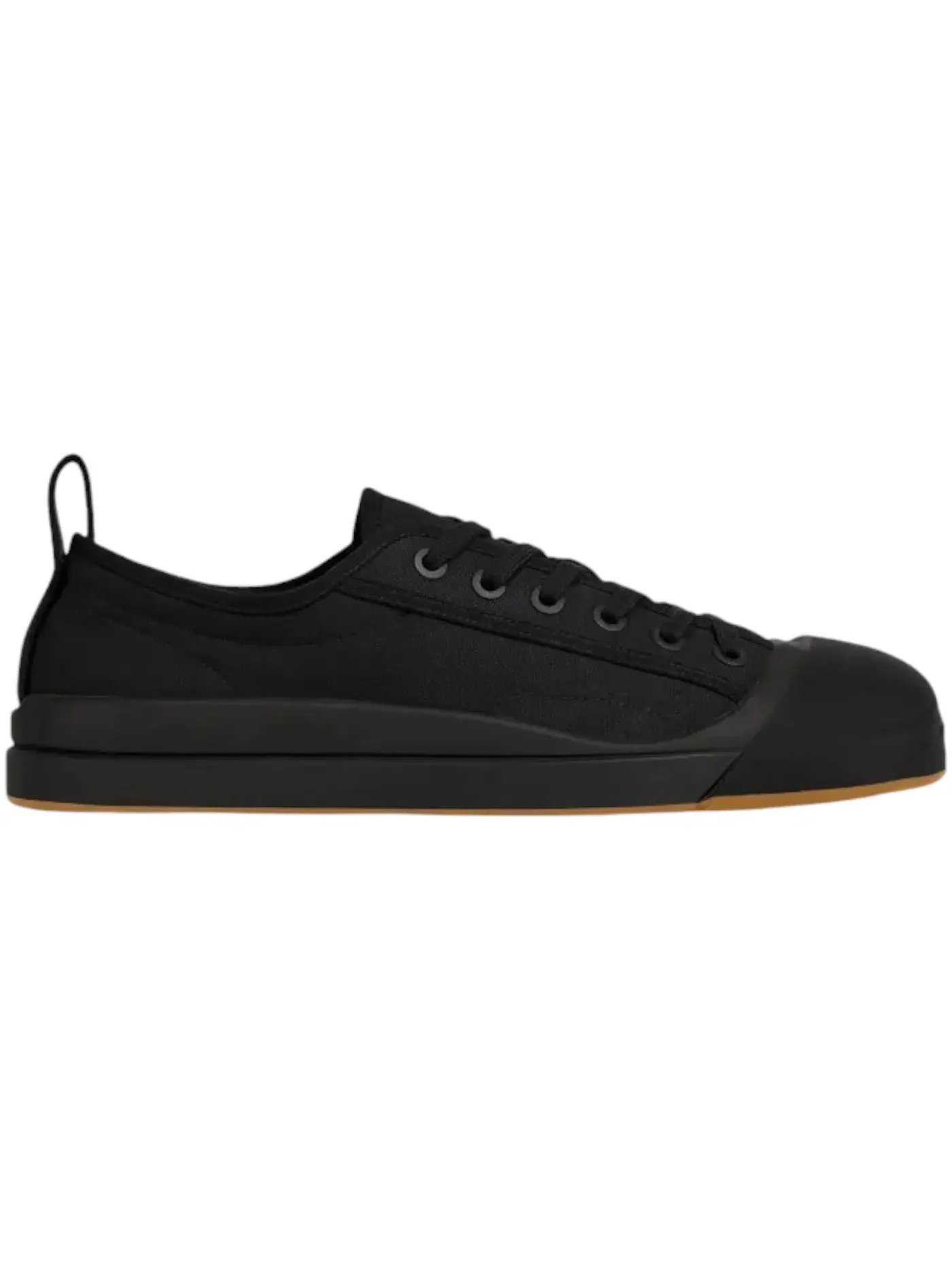 Женские кеды Stylish Skateboarding Low Top Bottega Veneta — изображение 1 из 1, черный