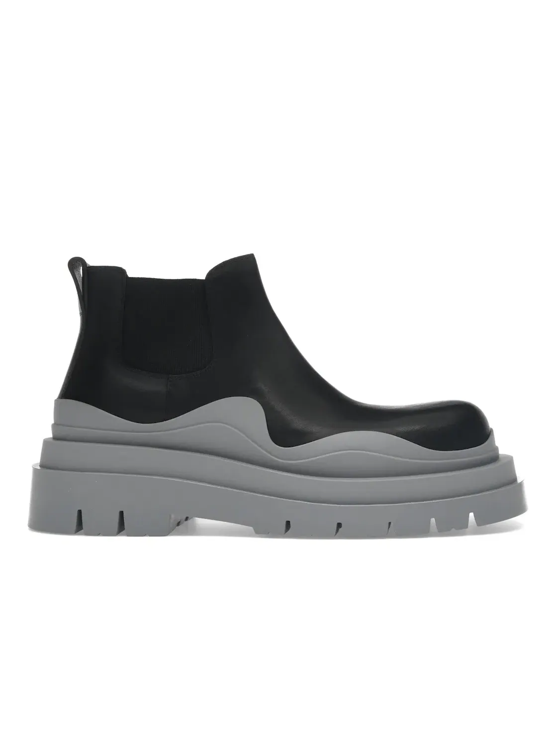 Мужские ботинки челси с резиновой подошвой Bottega Veneta Tire Ankle Chelsea Boot