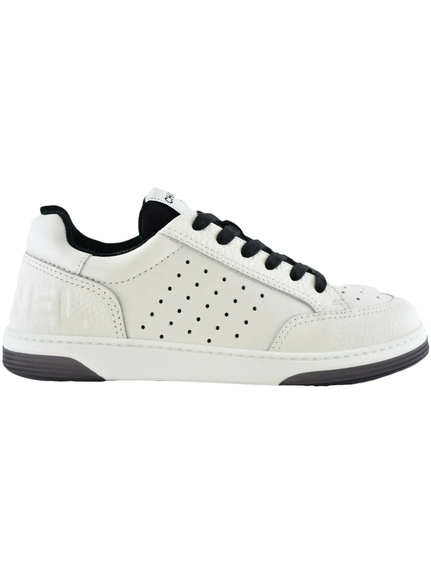 Женские кроссовки с контрастной отделкой Chanel 22P Trainer Chanel — изображение 1 из 1, белый/черный