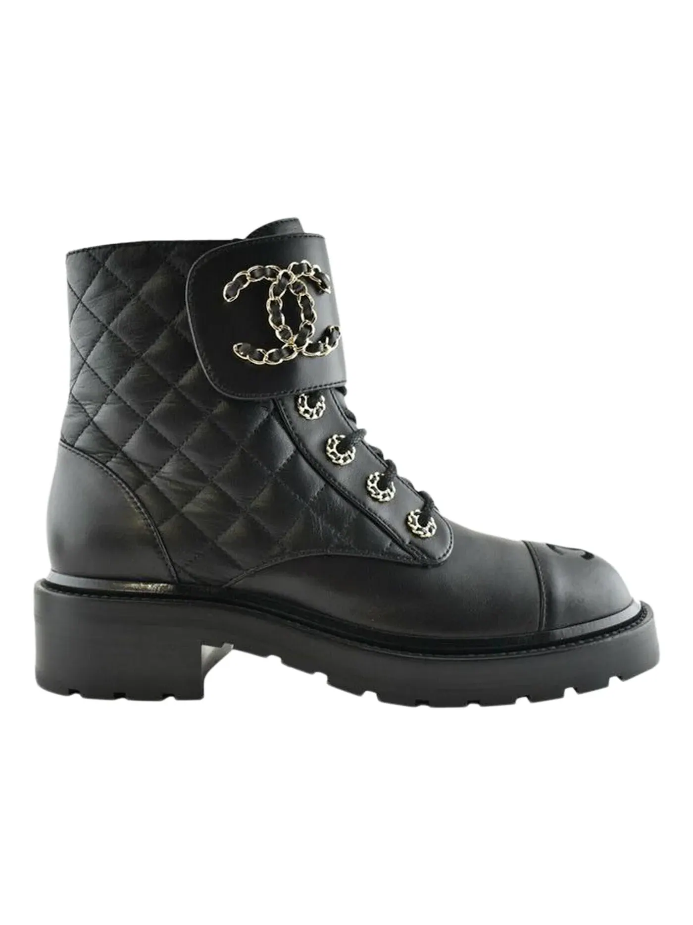 Женские ботинки кожаные Chanel Quilted Combat Boot — изображение 1 из 3, черный
