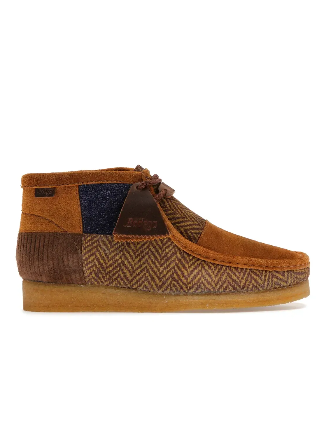 Мужские ботинки с пэчворком Clarks Originals Wallabee 2.0 — изображение 1 из 4, мульти