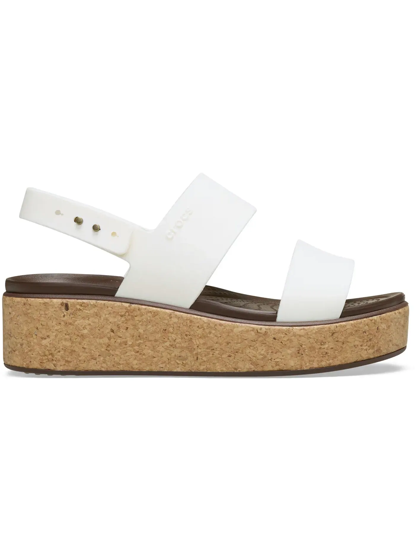 Женские босоножки-клинья Brooklyn Low Wedge Cork Sandal Crocs — изображение 1 из 1, мел
