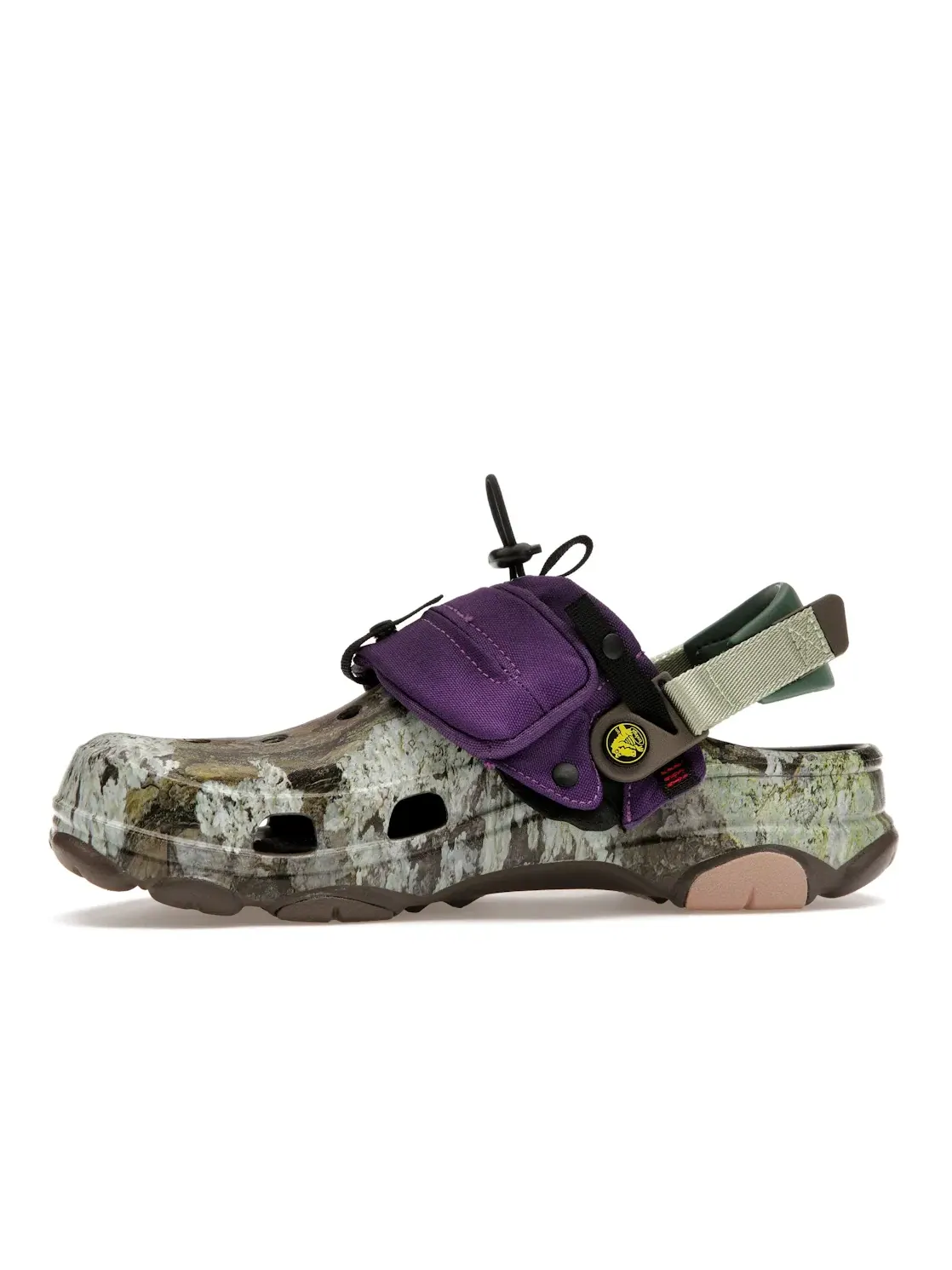 Мужские сабо с принтом Crocs Classic All-Terrain Clog Bodega NICT-TECH — изображение 3 из 4, зеленый/фиолетовый
