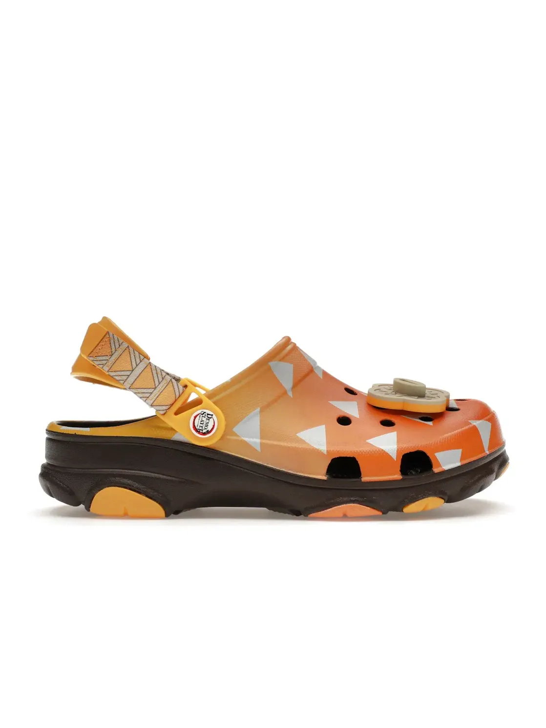 Мужские сабо с принтом Demon Slayer Zenitsu Crocs Classic All-Terrain Clog — изображение 1 из 4, оранжевый