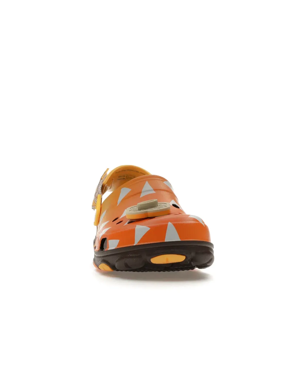 Мужские сабо с принтом Demon Slayer Zenitsu Crocs Classic All-Terrain Clog — изображение 2 из 4, оранжевый