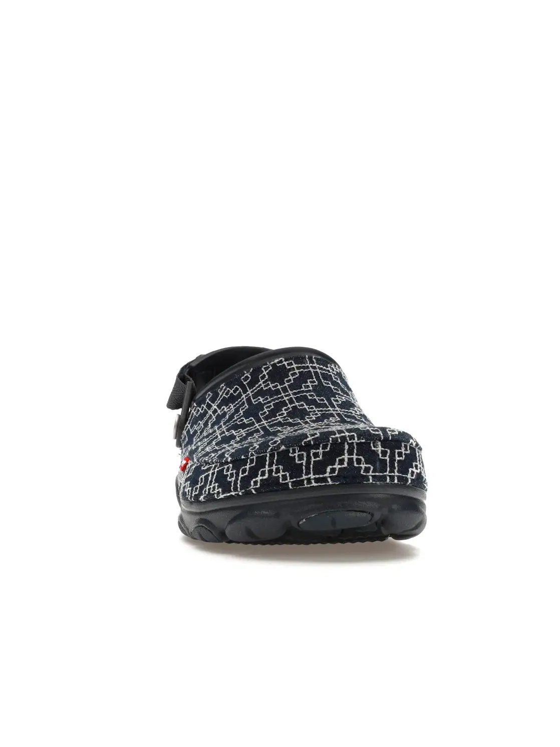 Мужские сабо-клоги с принтом Levis Sashiko Crocs Classic All-Terrain Clog Crocs — изображение 2 из 4, темно-синий/темно-синий