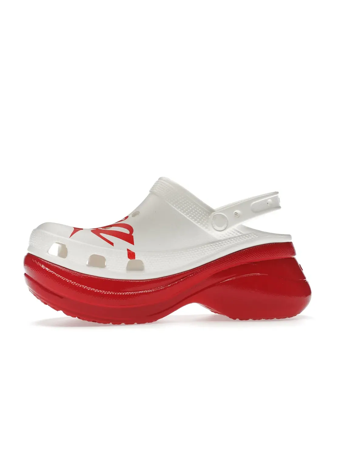 Женские сабо Classic Bae Clog Crocs — изображение 3 из 4, белый/красный