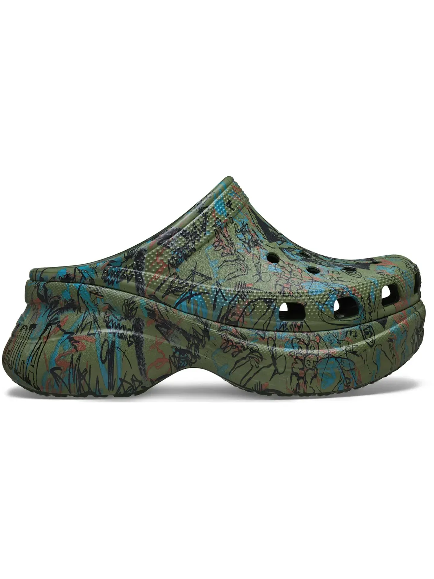 Женские сабо-клоги Crocs Classic Bae Clog Mowalola Forest — изображение 1 из 2, лесной