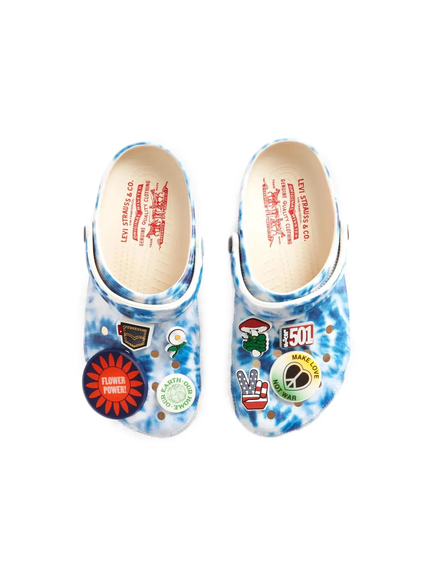 Мужские сабо-клоги с принтом Levis Tie-Dye Crocs — изображение 2 из 2, штукатурка