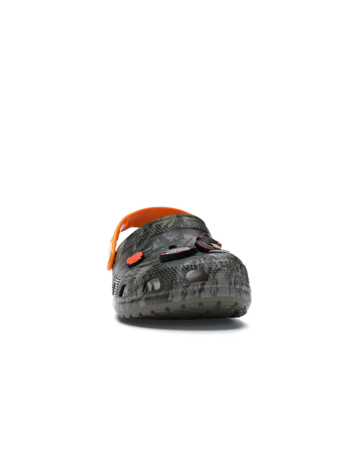 Мужские сабо с камуфляжным принтом Crocs Classic Clog — изображение 2 из 4, оранжевый