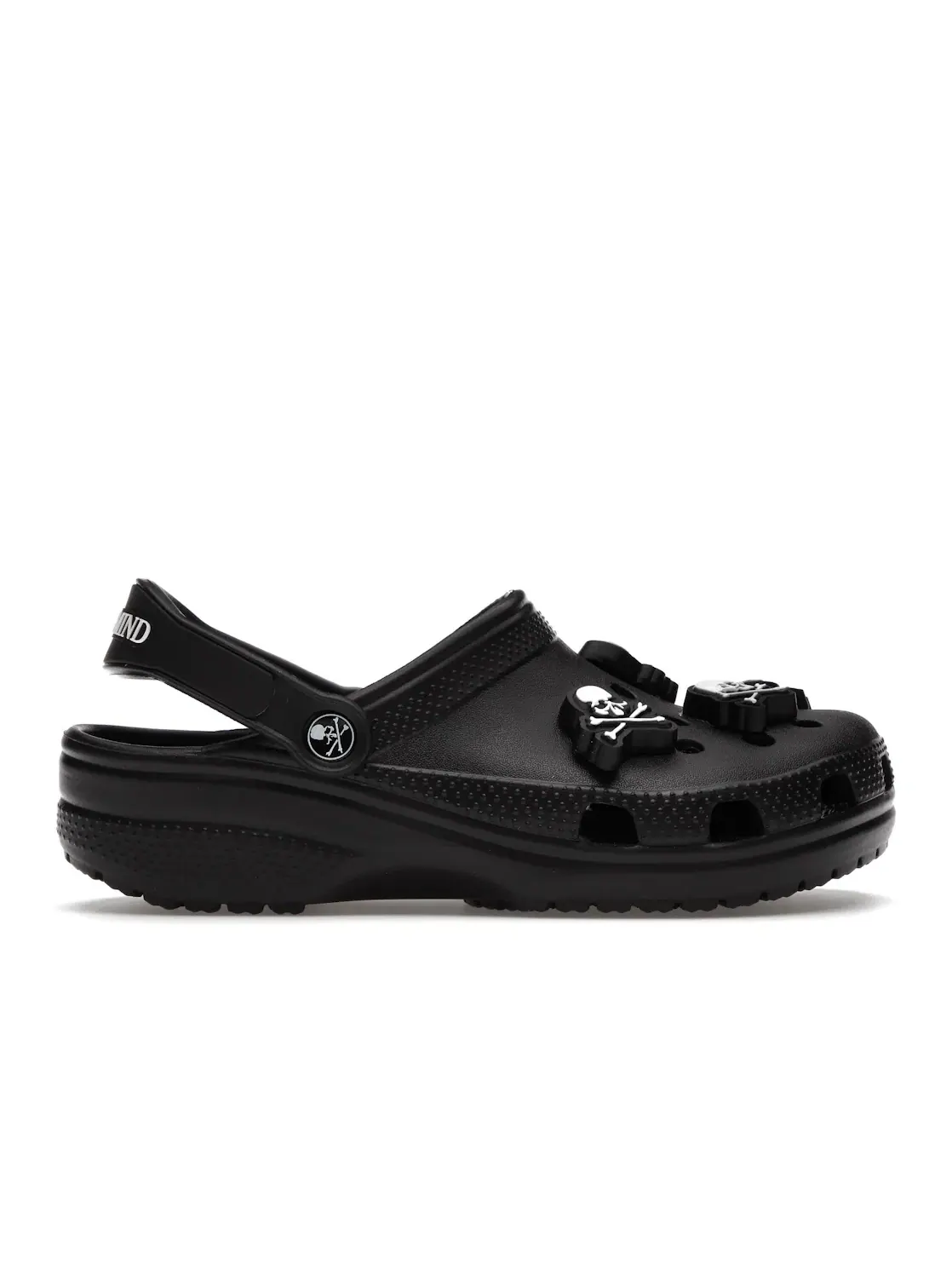 Унисекс-сабо с принтом Mastermind Black Crocs — изображение 1 из 4, черный/черный/белый