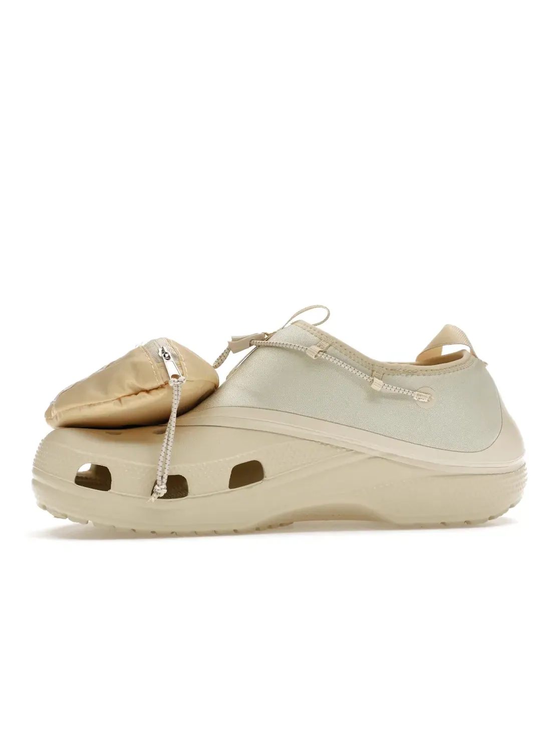 Мужские сабо с закрытым носком Crocs Classic Clog Crocs, Bone/Bone — изображение 3 из 4