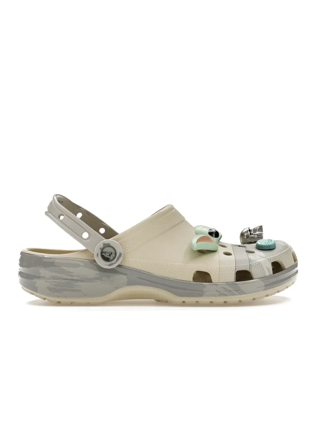 Мужские сабо-клоги Classic Clog Star Wars Grogu Crocs — изображение 1 из 4, кость
