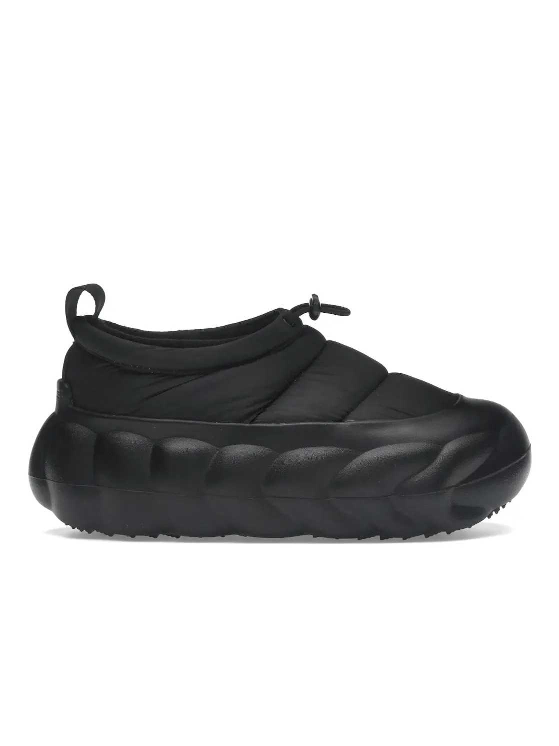 Мужские тапочки с пуховым дизайном Crocs Overpuff Shorty — изображение 1 из 4, черный/черный