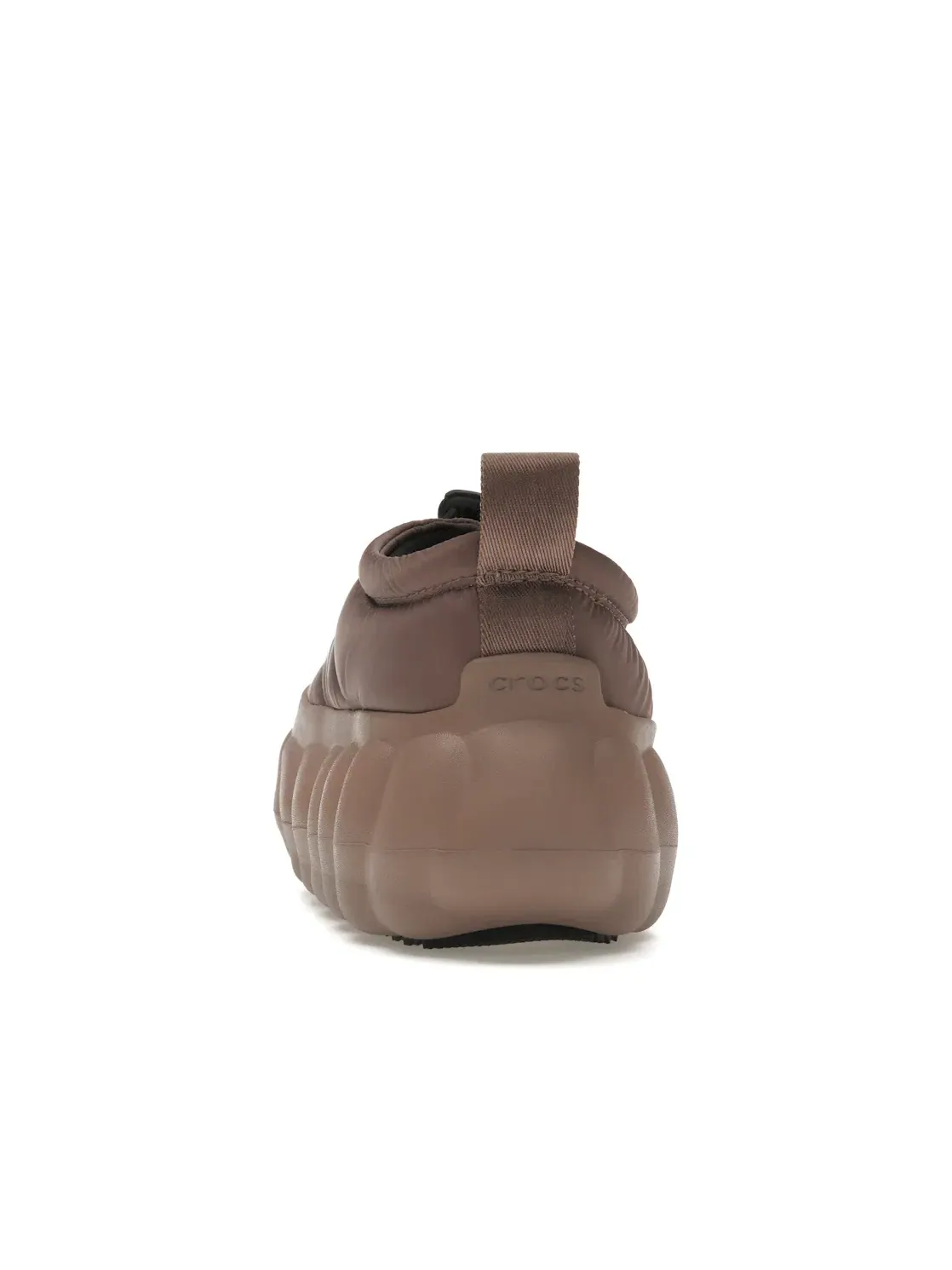 Мужские тапочки Overpuff Shorty Crocs — изображение 4 из 4, трюфель