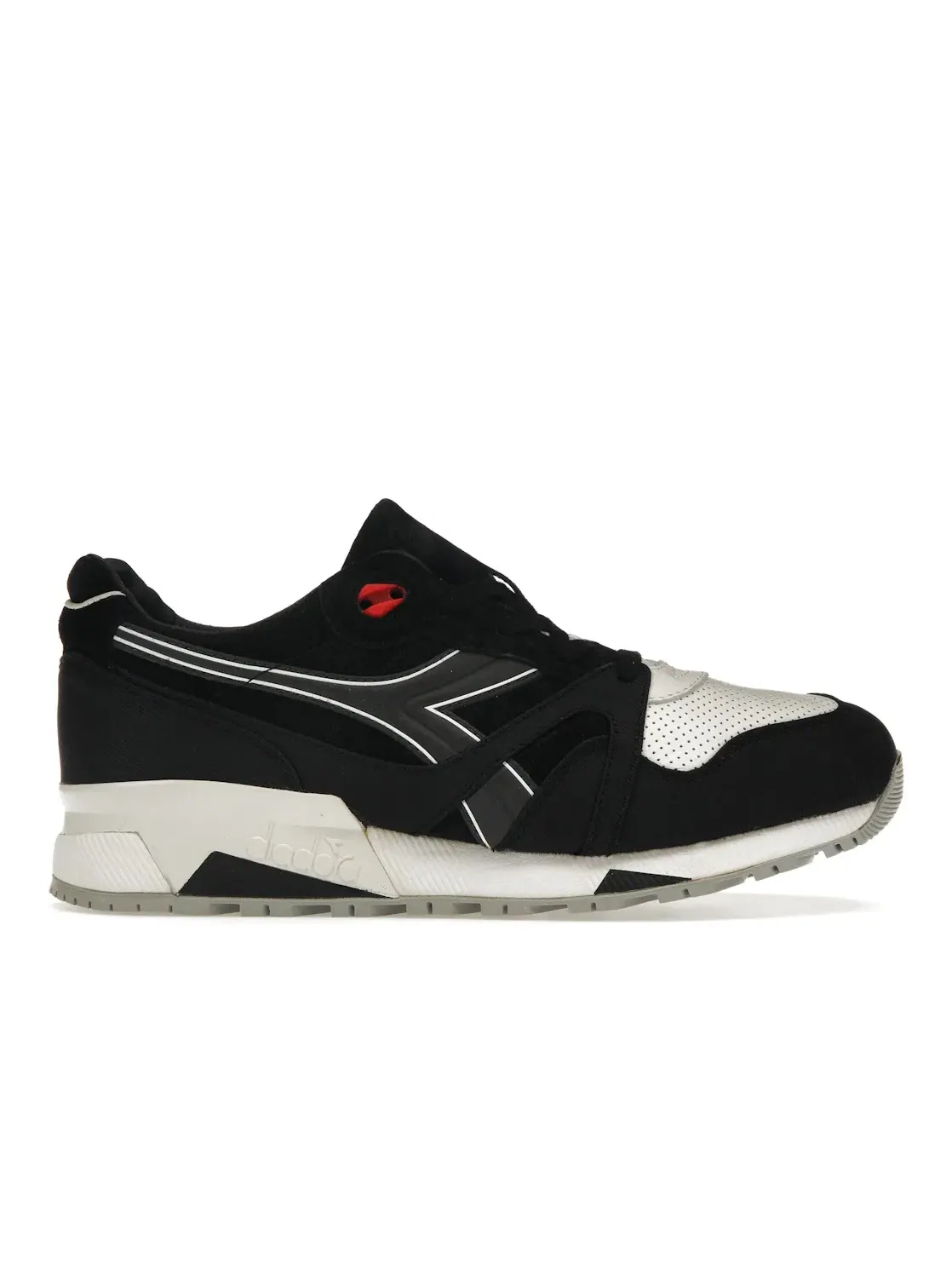 Мужские кроссовки Lifestyle Diadora N9000 — изображение 1 из 4, черный