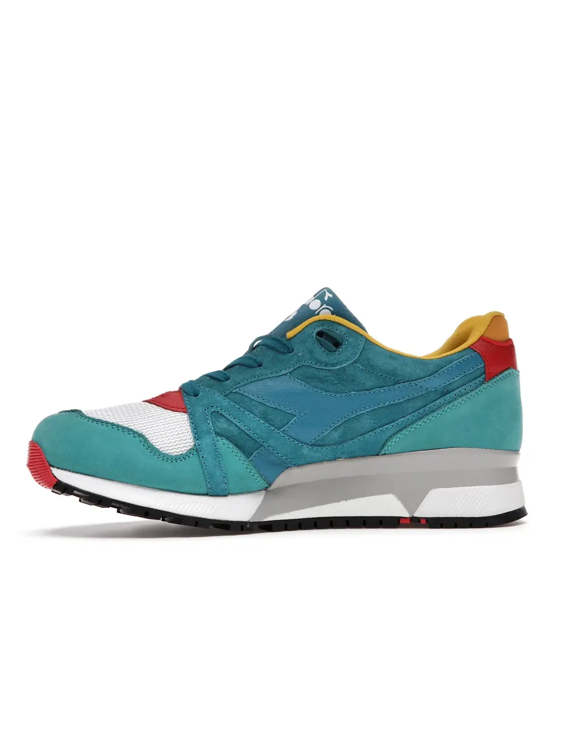 Мужские кроссовки Lifestyle Diadora N9000 — изображение 3 из 4, белый