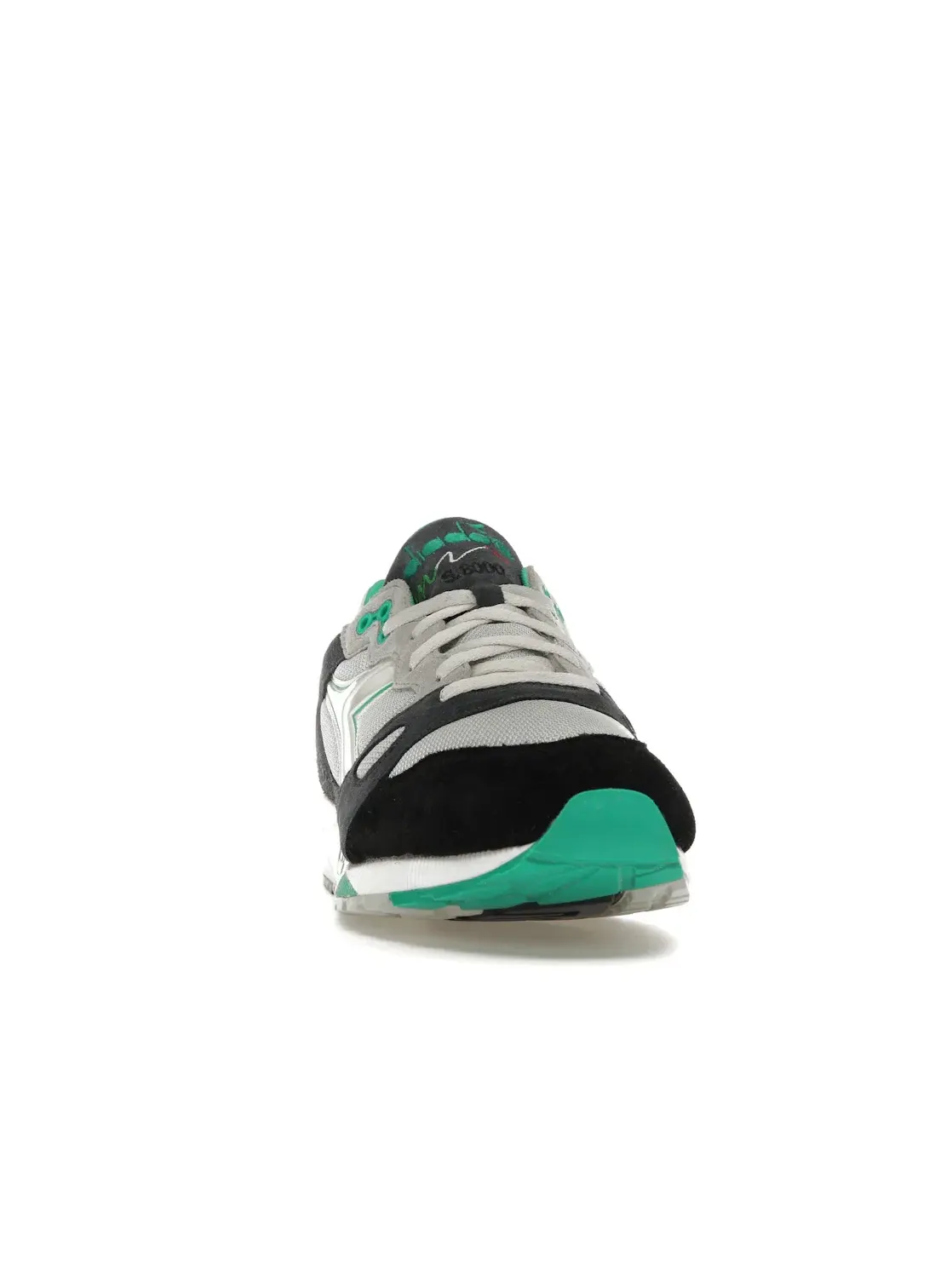 Мужские кроссовки для повседневной носки Diadora S8000 — изображение 2 из 4