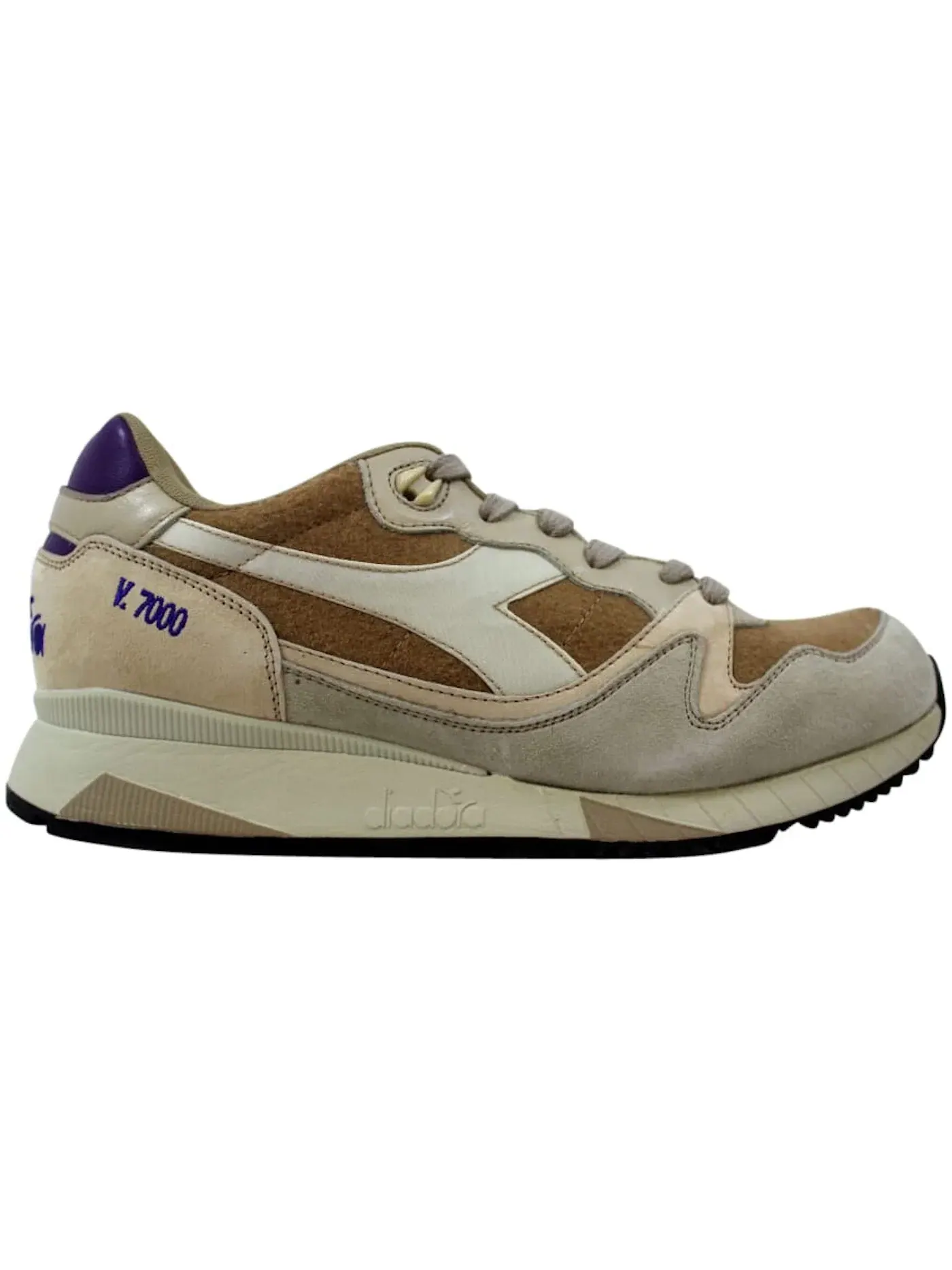 Мужские кроссовки Lifestyle Diadora V7000 Italia Alpini — изображение 1 из 1, песочный