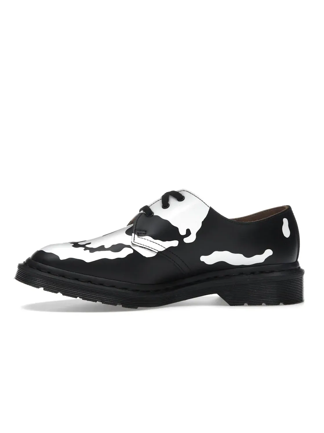Оксфорды мужские Dr. Martens 1461 3-Eye Shoe, с принтом черепа Supreme — изображение 3 из 4, черный/белый