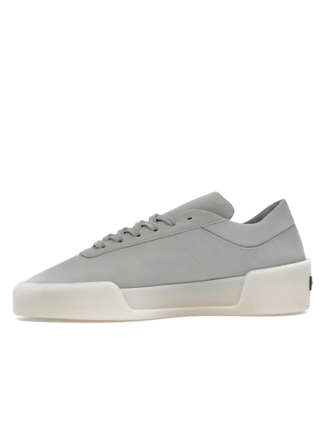 Мужские кроссовки Aerobic Low Fear of God — изображение 3 из 4, светлый серый