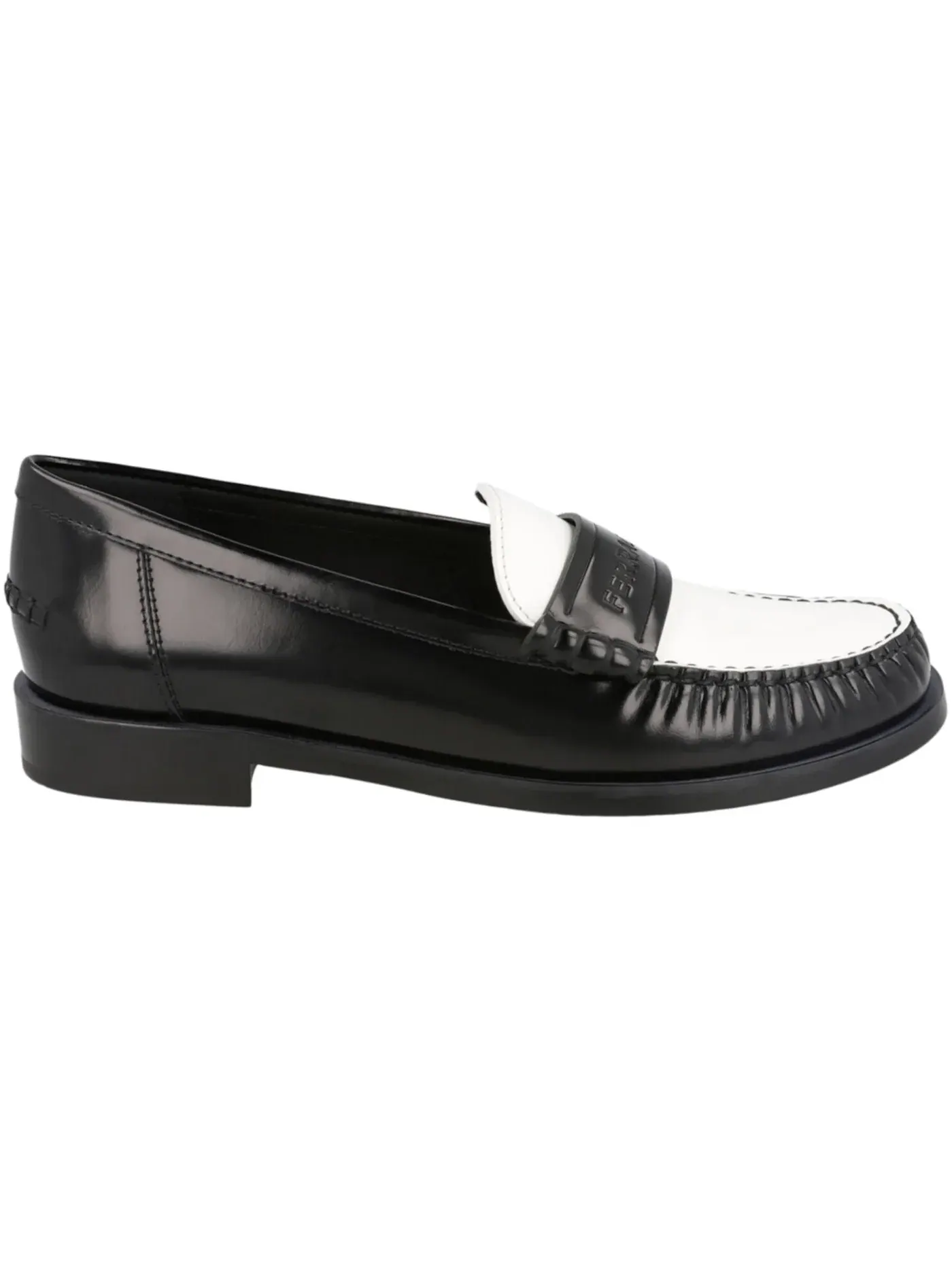 Женские лоферы из кожи с моделью Ferragamo Irina Leather Loafers Ferragamo — изображение 1 из 3, черный