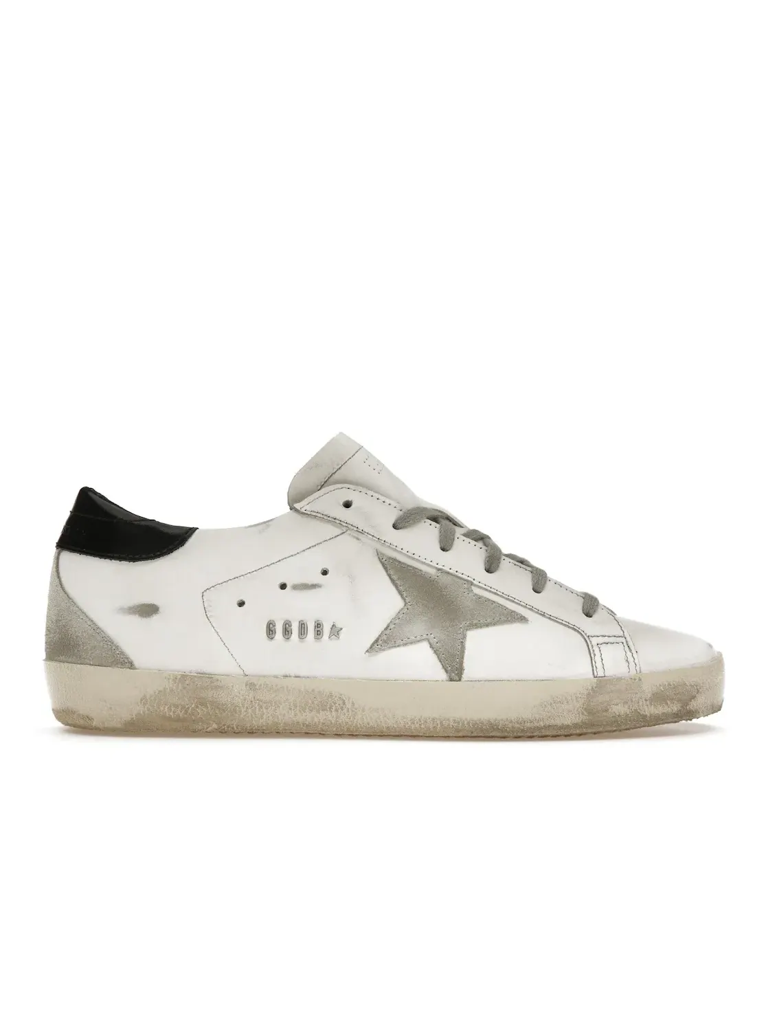 Женские кроссовки с потертостями Golden Goose Super-Star — изображение 1 из 4, белый//черный