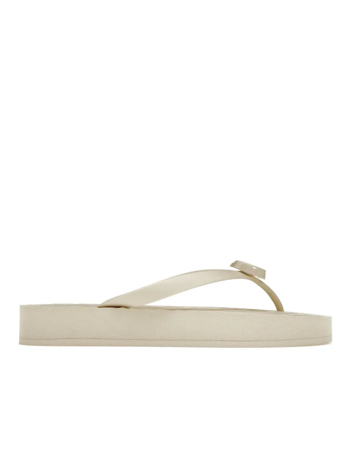 Сандалии-вьетнамки Gucci Chevron Thong Sandal, с шевронным принтом