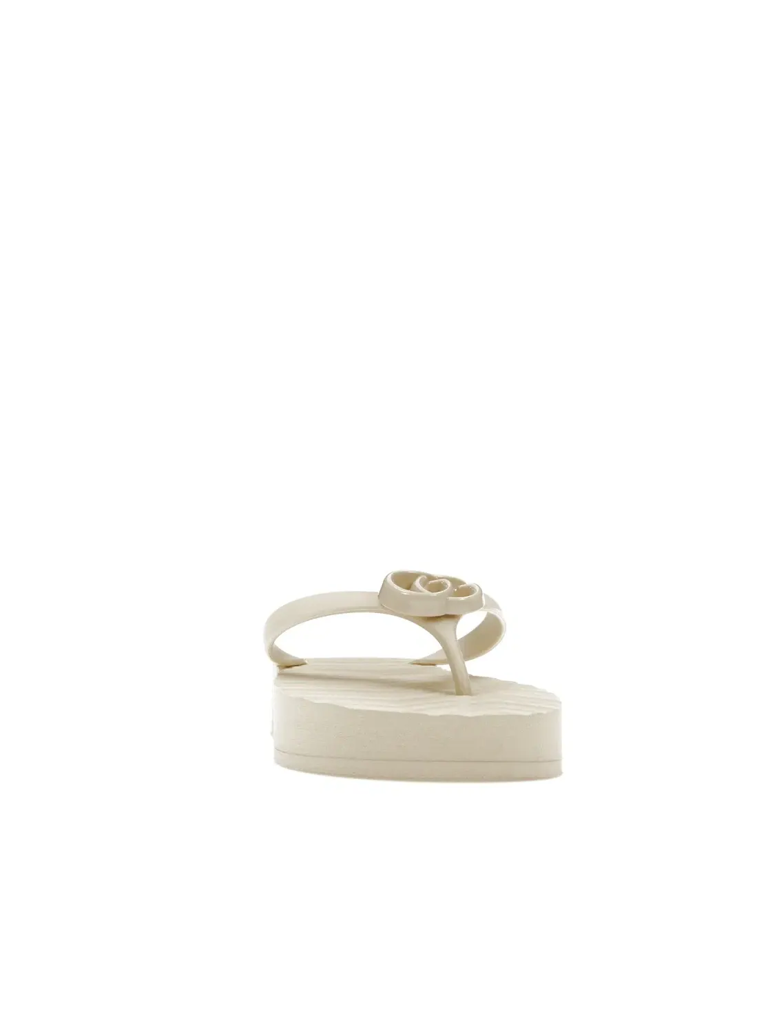 Сандалии-вьетнамки Gucci Chevron Thong Sandal, с шевронным принтом — изображение 2 из 4, белый
