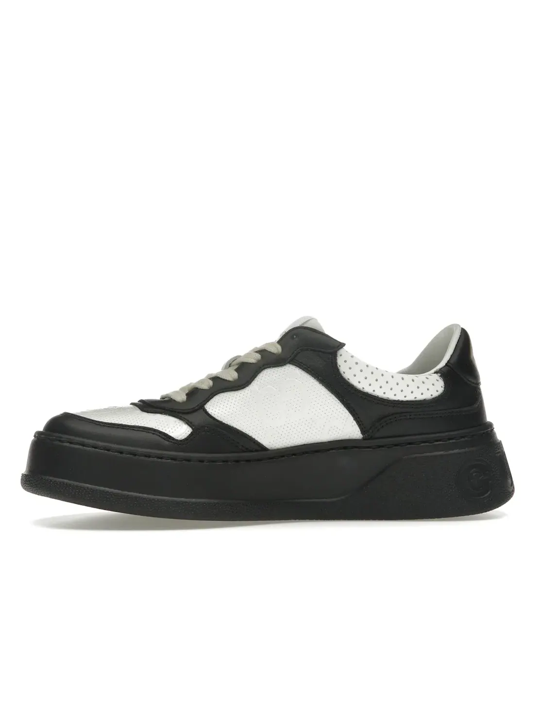 Кроссовки женские Gucci с тиснением GG — изображение 3 из 4, черный/белый