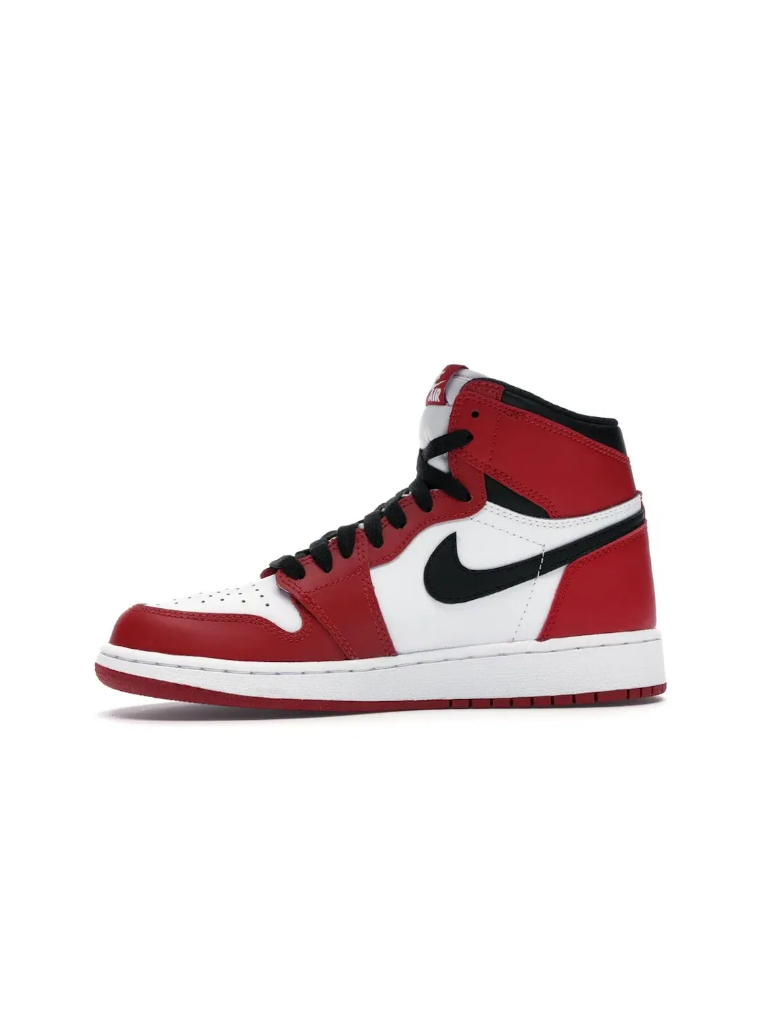 Детские кроссовки кожаные с принтом Jordan 1 Retro Chicago (2015) (GS) Jordan — изображение 3 из 4, белый/красный-черный