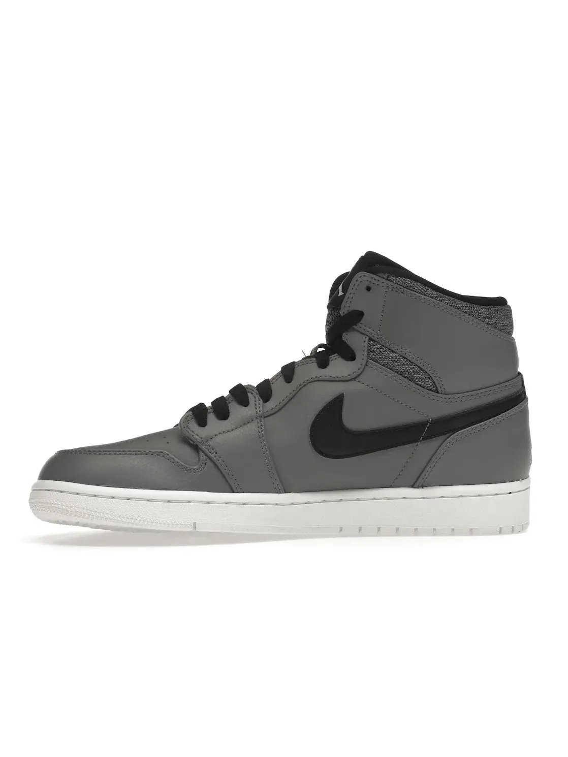 Мужские кроссовки Lifestyle Jordan 1 Retro Jordan — изображение 3 из 4
