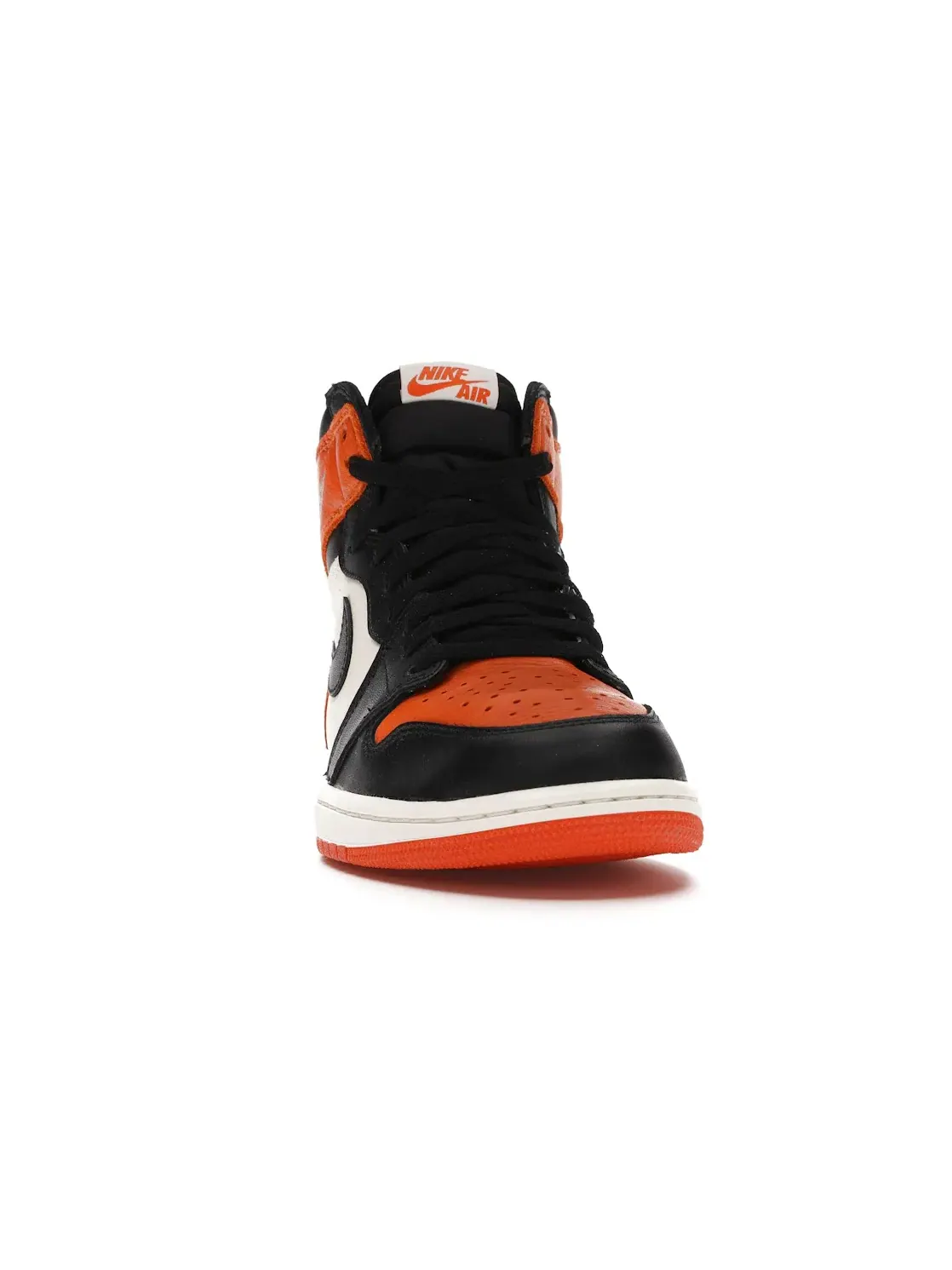 Мужские кроссовки Lifestyle Jordan 1 Retro Jordan — изображение 2 из 4, черный