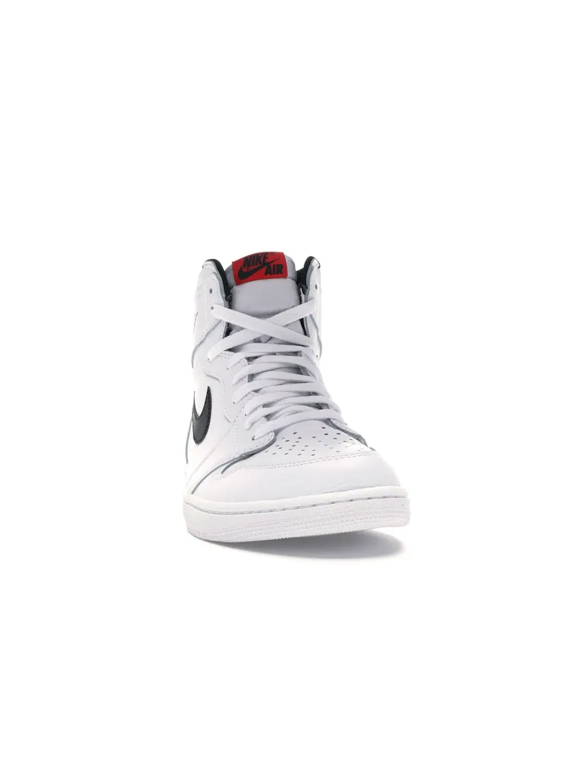 Мужские кроссовки Lifestyle Jordan 1 Retro — изображение 2 из 4, белый/черный-белый
