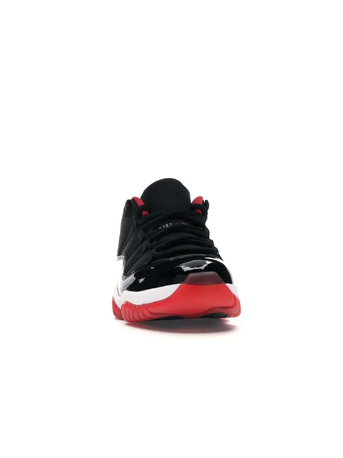 Мужские кроссовки Lifestyle с низким профилем Jordan 11 Retro Low Bred Jordan — изображение 2 из 4, черный/красный-белый