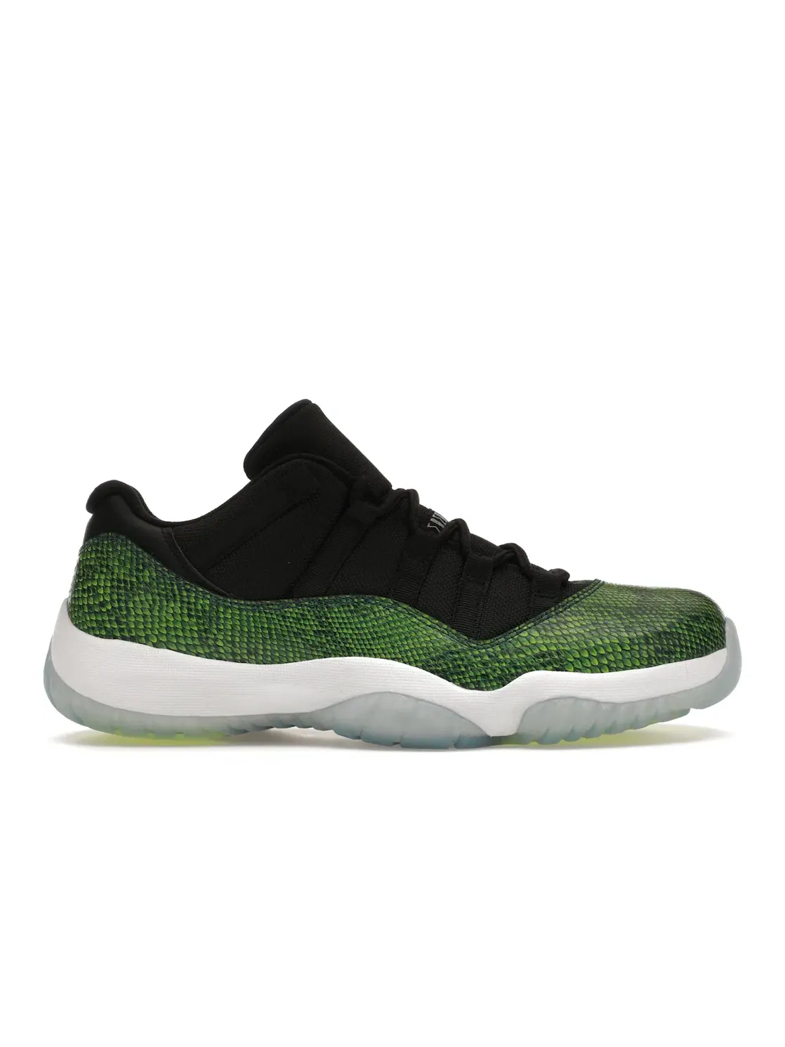 Мужские кроссовки с принтом под змеиную кожу Jordan 11 Retro Low Jordan — изображение 1 из 4, черный/-белый