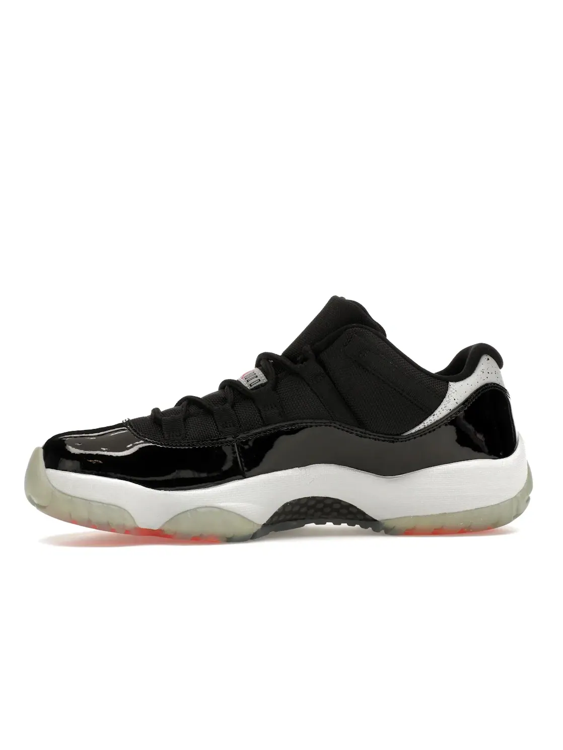 Мужские кроссовки с низким верхом Jordan 11 Retro Low — изображение 3 из 4, черный/-платиновый