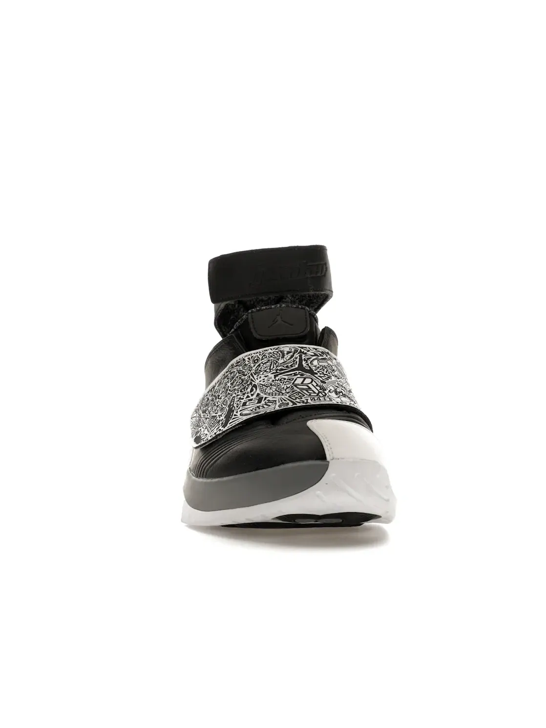 Мужские кроссовки Jordan 20 Retro — изображение 2 из 4, черный/белый-серый