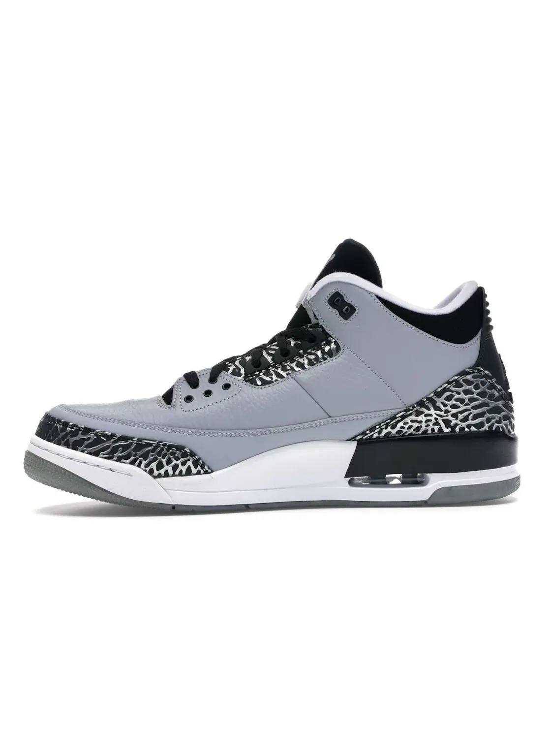 Мужские кроссовки Lifestyle с замшевым верхом Jordan 3 Retro — изображение 3 из 4