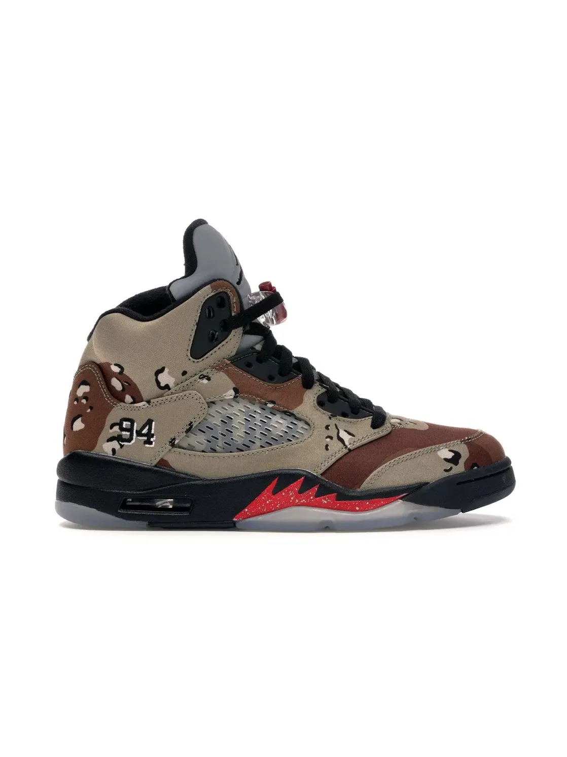 Мужские кроссовки Lifestyle с камуфляжным принтом Jordan 5 Retro Supreme Desert Camo Jordan — изображение 1 из 4