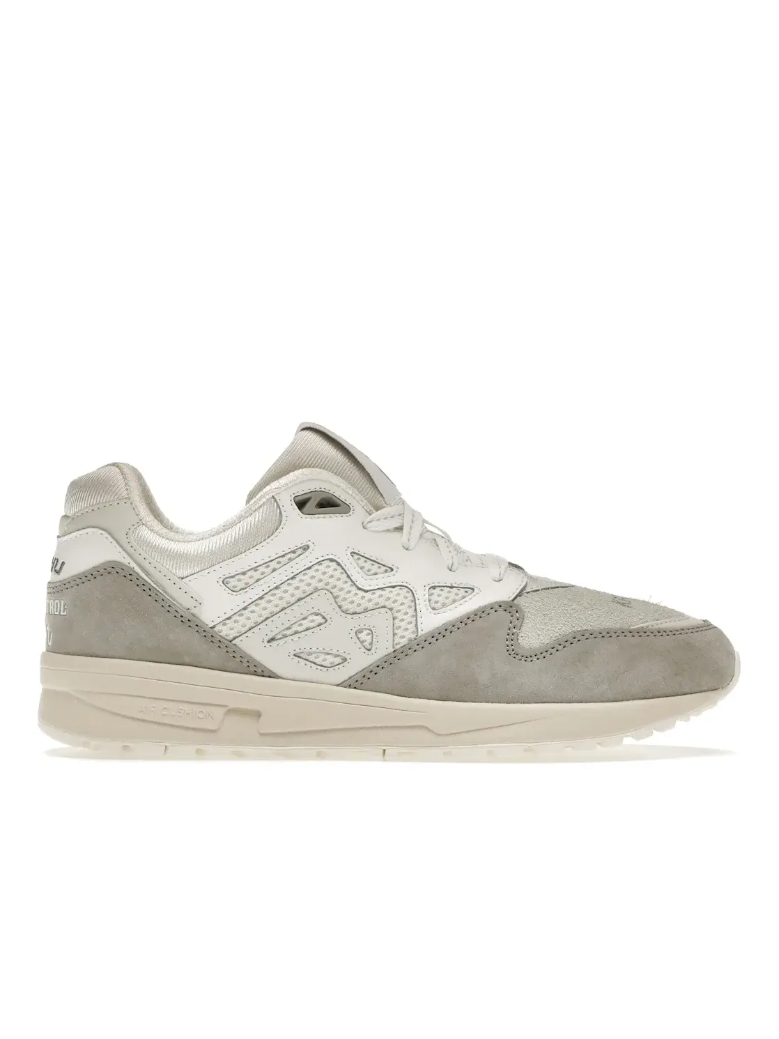 Мужские кроссовки Lifestyle Karhu Legacy 96 Footpatrol x SSSU — изображение 1 из 4, серый/белый
