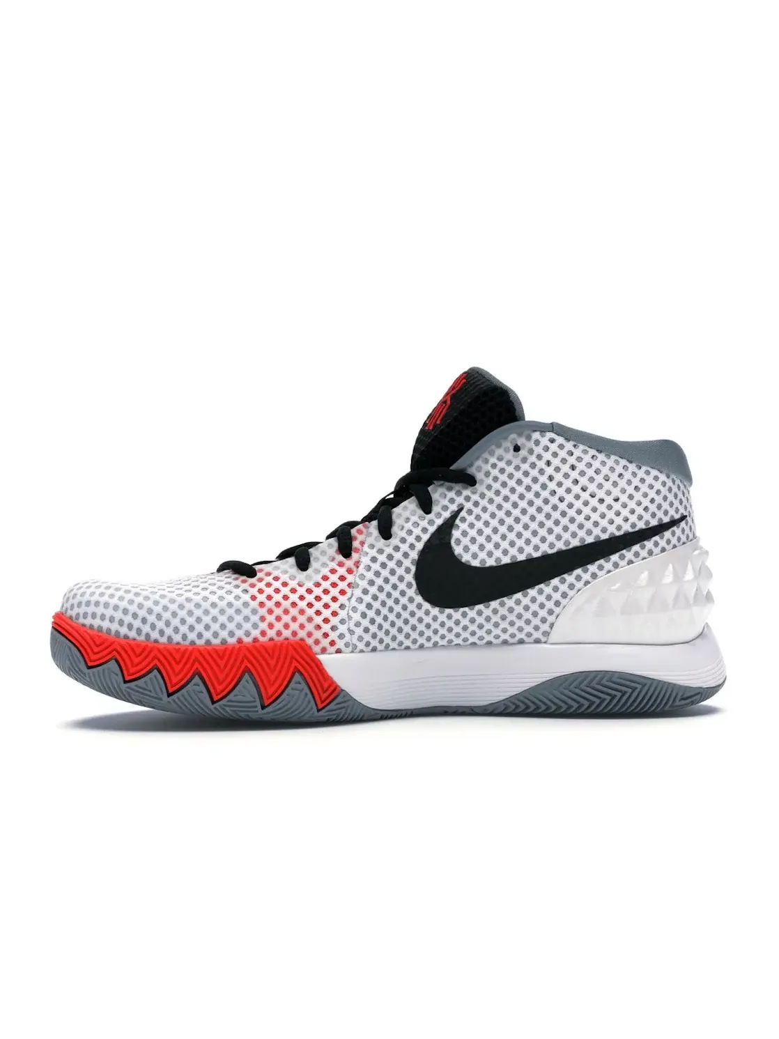 Мужские кроссовки для баскетбола Nike Kyrie 1 — изображение 3 из 4, белый/черный-серый