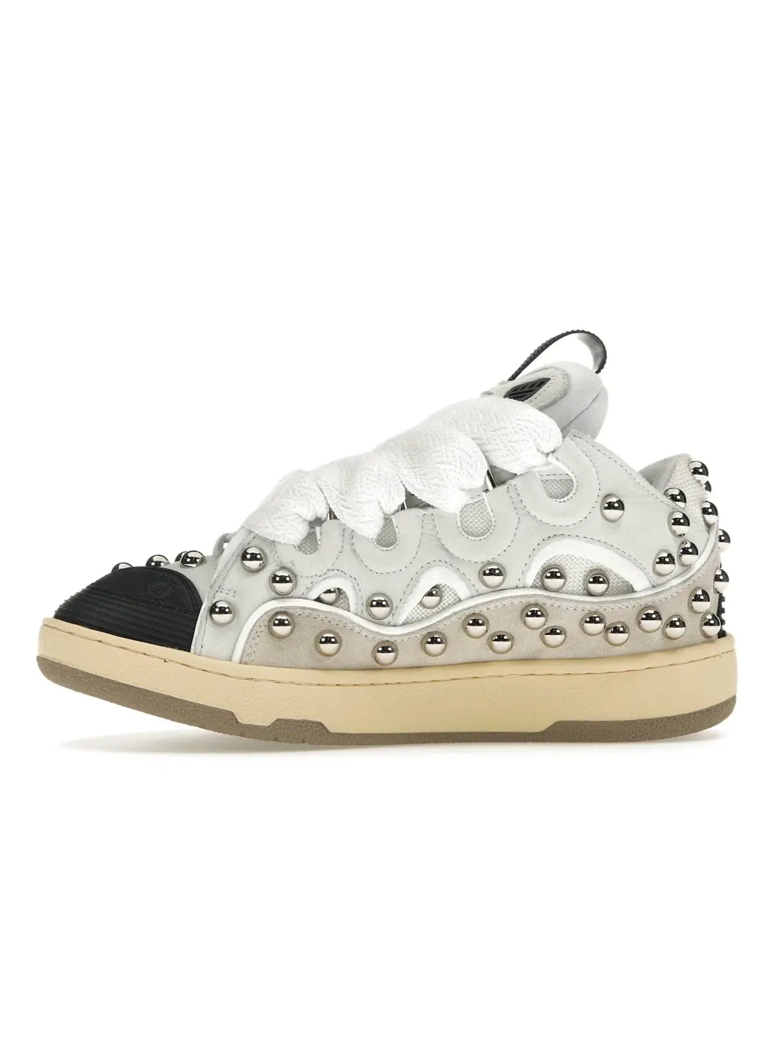 Женские кеды с шипами Lanvin Studded Leather Curb Sneaker — изображение 3 из 4, белый