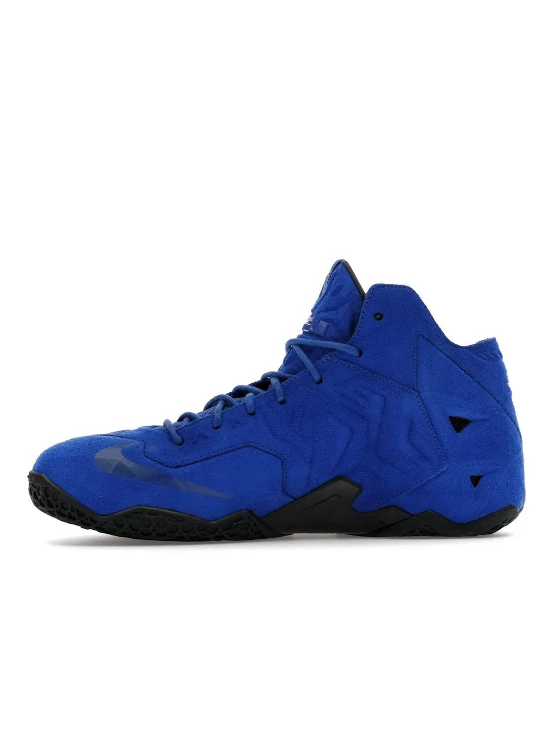 Мужские кроссовки Lifestyle Nike LeBron 11 EXT — изображение 3 из 4, черный
