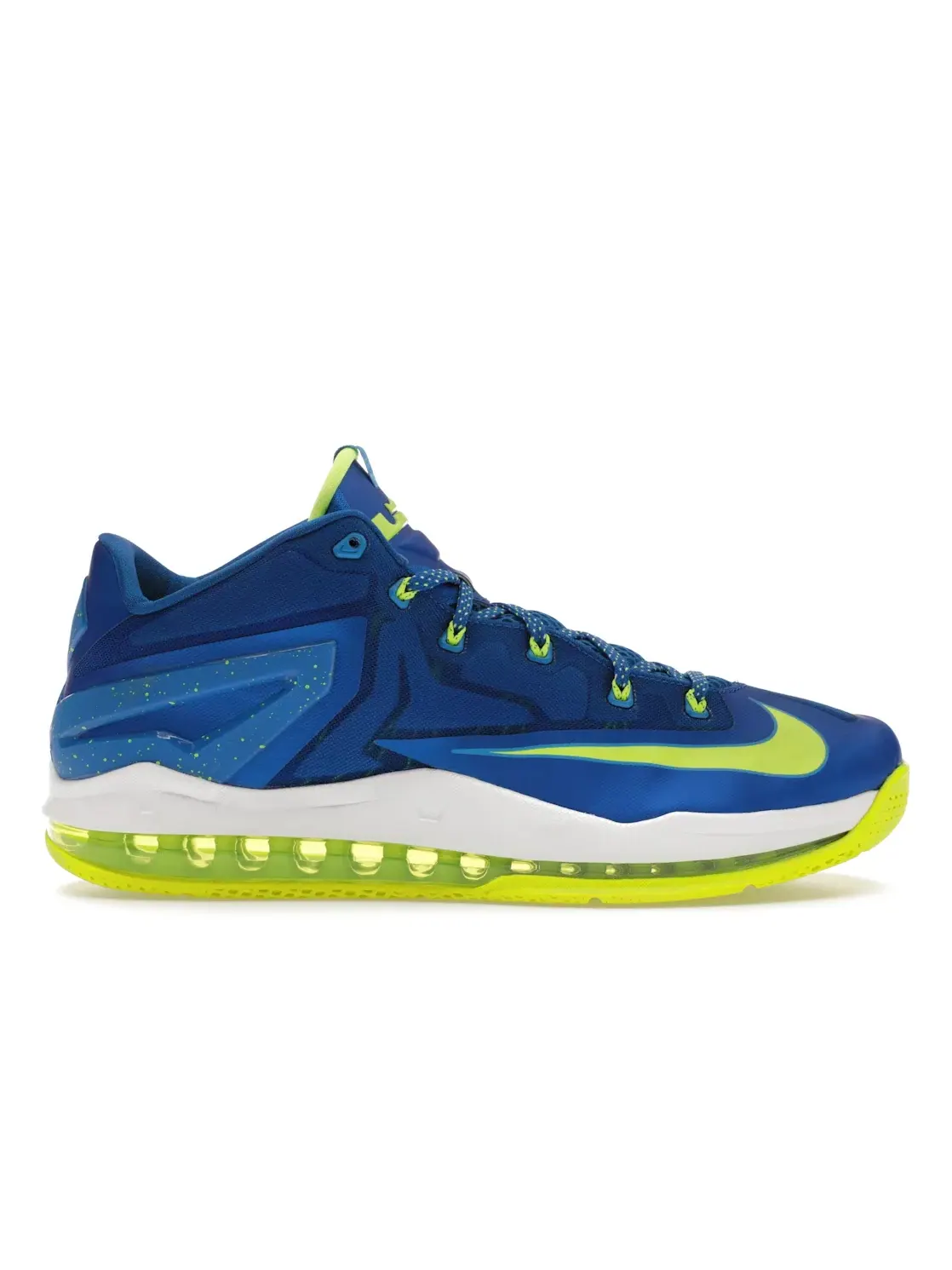 Мужские кроссовки с низким верхом Nike LeBron 11 Low — изображение 1 из 4, белый