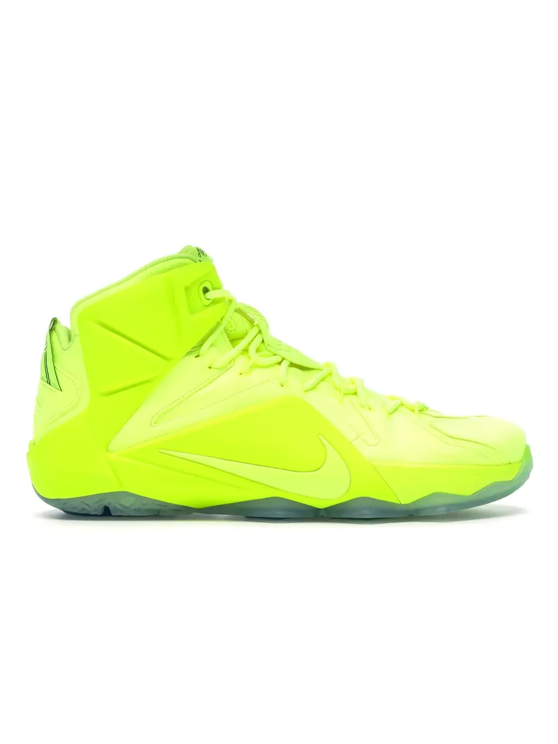 Мужские кроссовки Lifestyle Nike LeBron 12 EXT — изображение 1 из 4, белый-черный