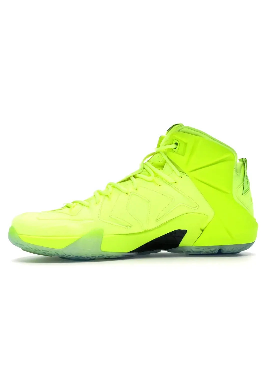 Мужские кроссовки Lifestyle Nike LeBron 12 EXT — изображение 3 из 4, белый-черный