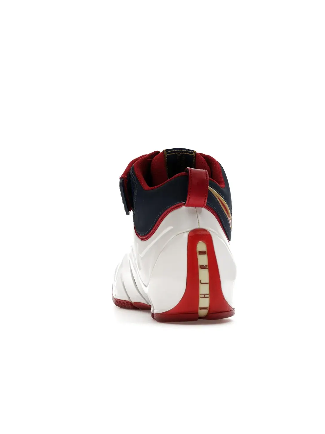 Мужские кроссовки для баскетбола Nike LeBron 4 — изображение 4 из 4