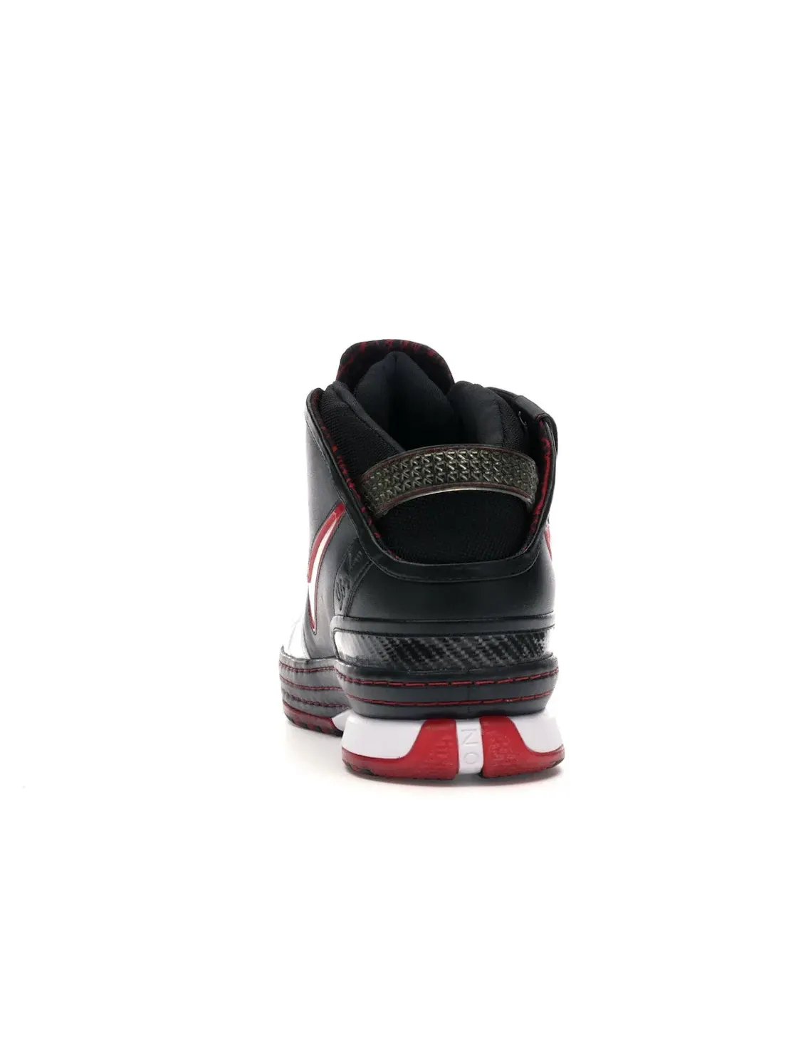 Мужские кроссовки для баскетбола Nike LeBron 6 — изображение 4 из 4, белый/черный-красный
