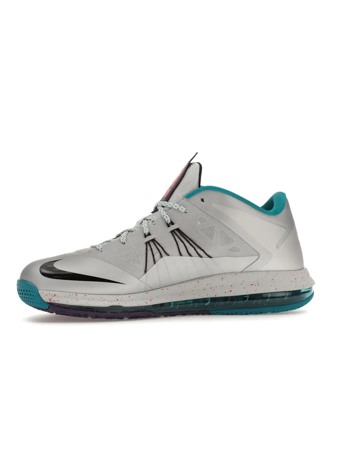 Мужские кроссовки для баскетбола Nike LeBron X Low — изображение 3 из 4